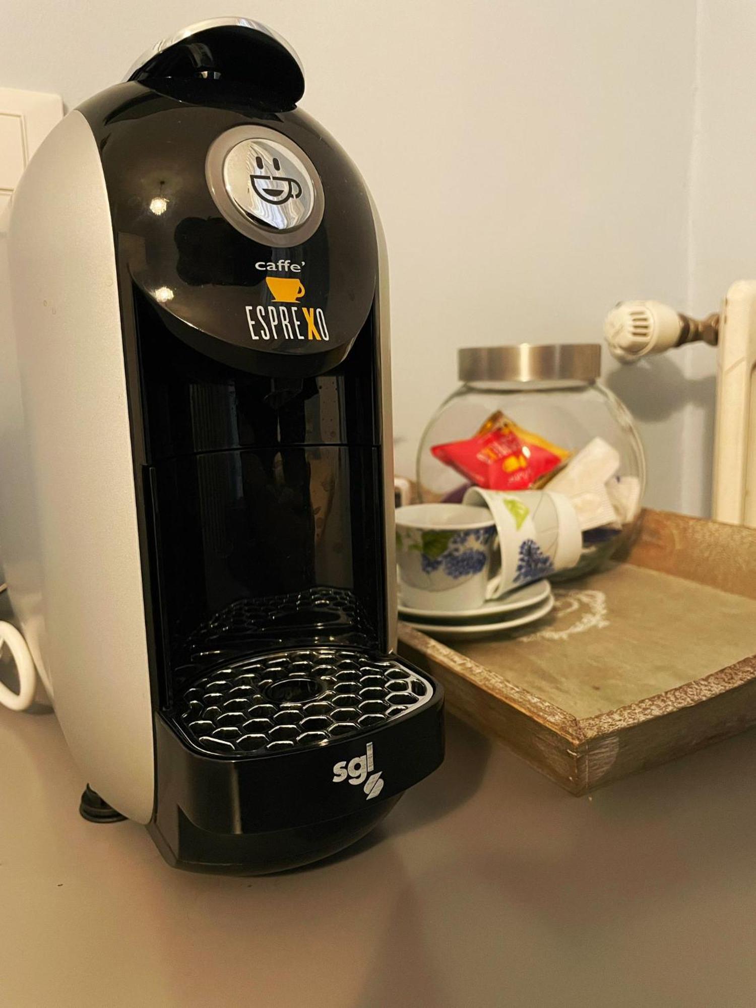 Alla Scaletta - Stanze Con Bagno Privato E Wifi A Pochi Passi Dal Duomo Mirandola Eksteriør billede